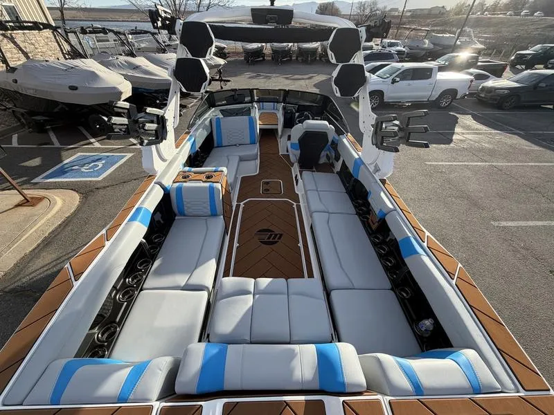 Slide: The Image of Malibu 26 LSV 2026 - 12