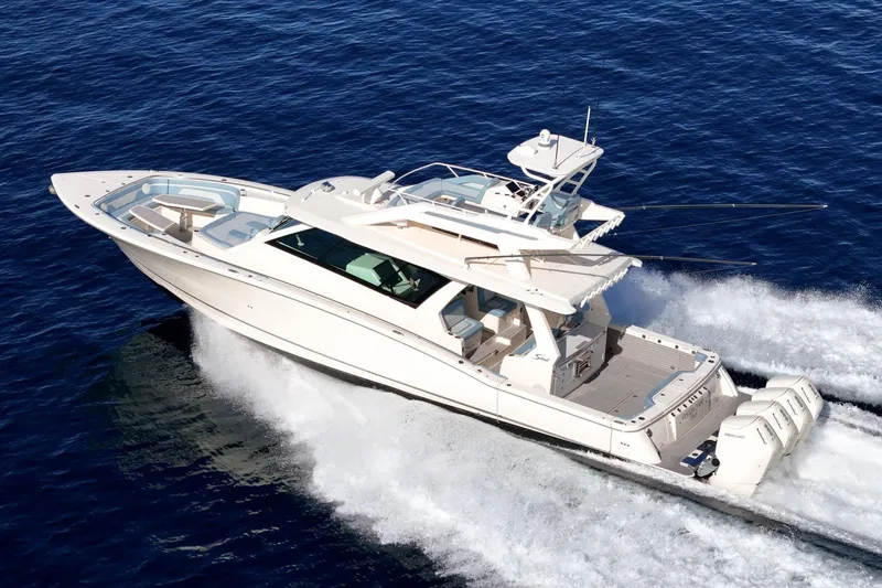 Slide: The Image of Scout 530 LXF 2023 - 11