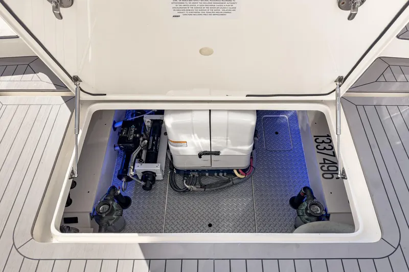 Slide: The Image of Scout 530 LXF 2023 - 40