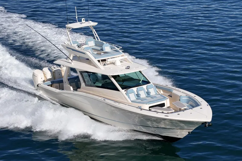 Slide: The Image of Scout 530 LXF 2023 - 6