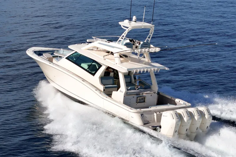 Slide: The Image of Scout 530 LXF 2023 - 8