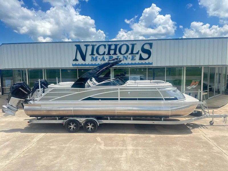 The Image of Bennington 27 QFBA 2024 - 0