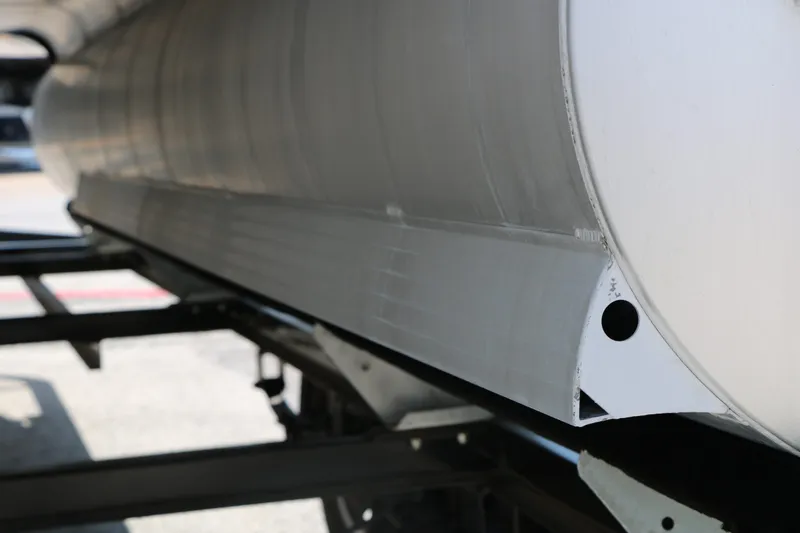 Slide: The Image of Berkshire Pontoons 22 RFX Cts Tri-toon 2017 - 11