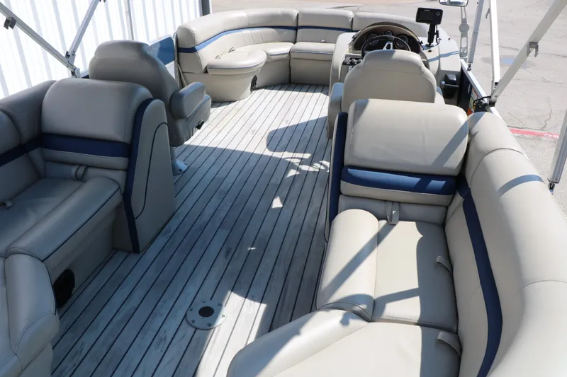 Slide: The Image of Berkshire Pontoons 22 RFX Cts Tri-toon 2017 - 24