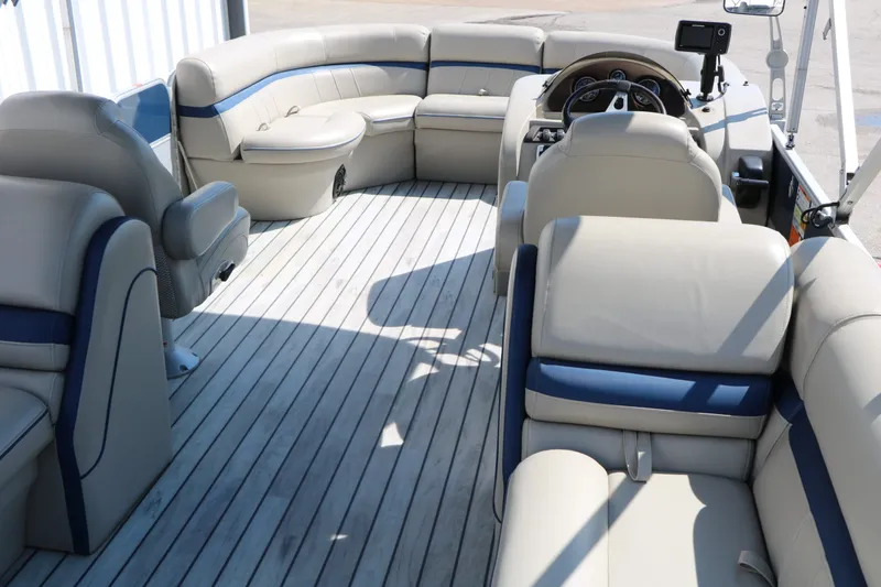 Slide: The Image of Berkshire Pontoons 22 RFX Cts Tri-toon 2017 - 26