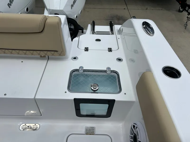 Slide: The Image of Sportsman 261 Heritage 2026 - 8