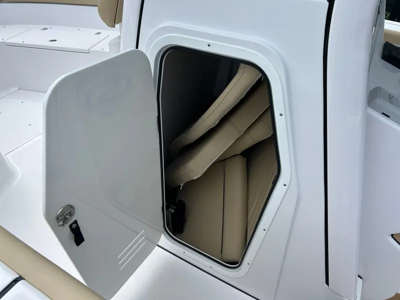 Slide: The Image of Sportsman 261 Heritage 2026 - 21