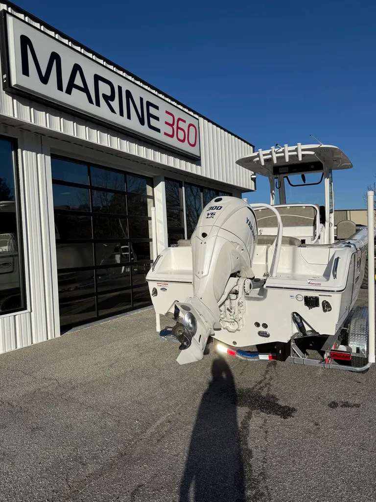 Slide: The Image of Sea Hunt Ultra 255SE 2026 - 3