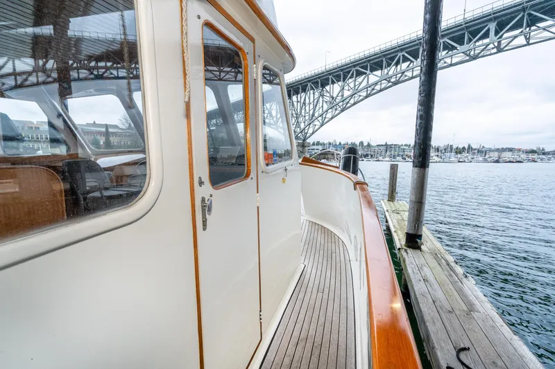 Slide: The Image of Grand Banks 55 Alaskan 1973 - 49