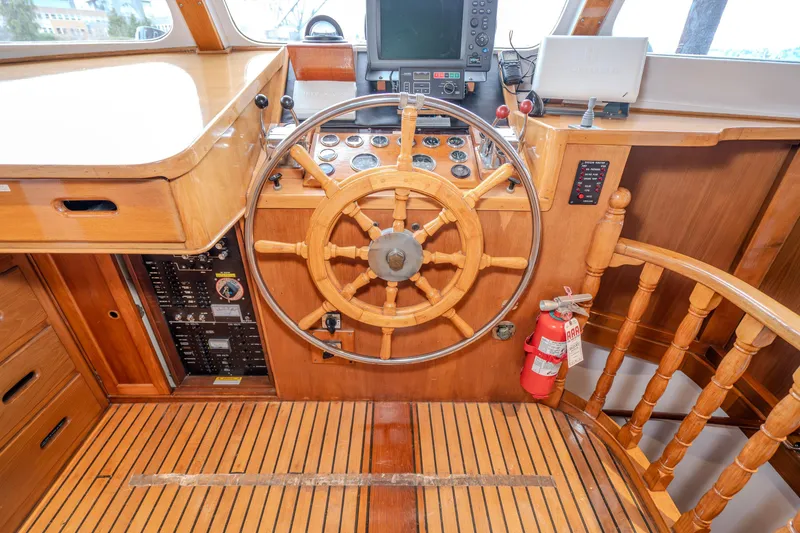 Slide: The Image of Grand Banks 55 Alaskan 1973 - 6