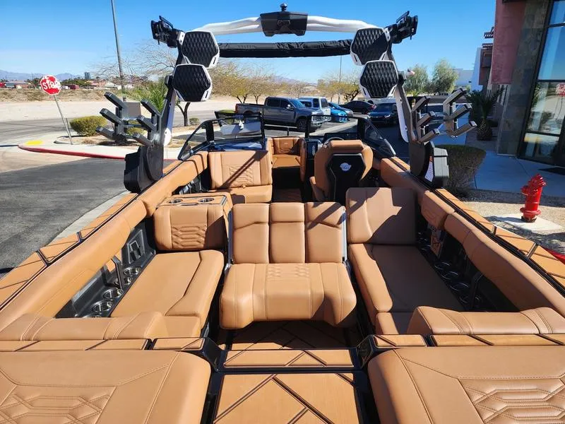 Slide: The Image of Malibu 26 LSV 2026 - 42