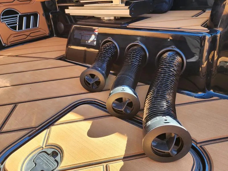 Slide: The Image of Malibu 26 LSV 2026 - 29