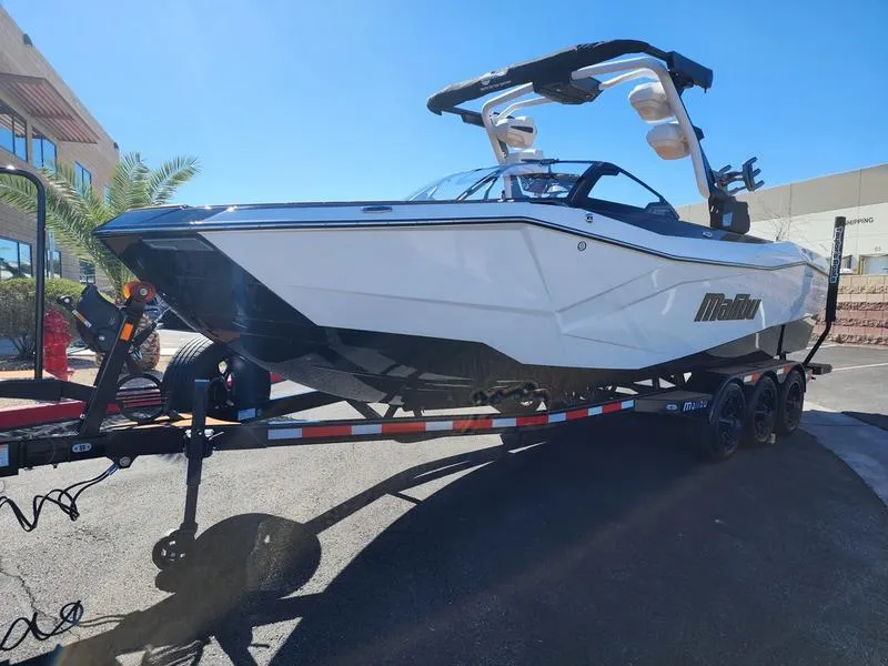 Slide: The Image of Malibu 26 LSV 2026 - 4