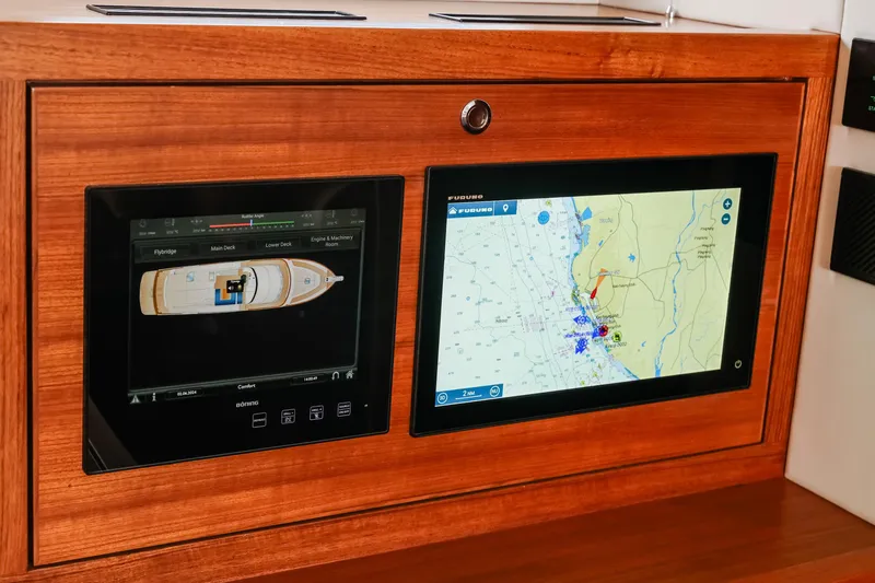 Slide: The Image of Fleming 85 Motoryacht Open Flybridge 2027 - 103