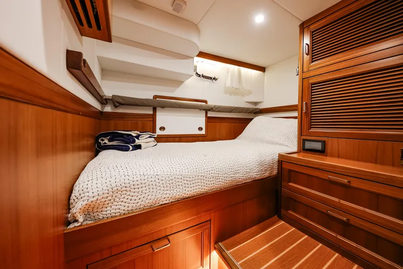 Slide: The Image of Fleming 85 Motoryacht Open Flybridge 2027 - 98