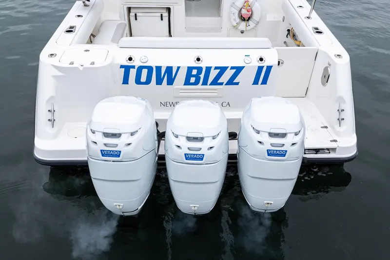 Slide: The Image of Boston Whaler 345 Conquest 2008 - 12