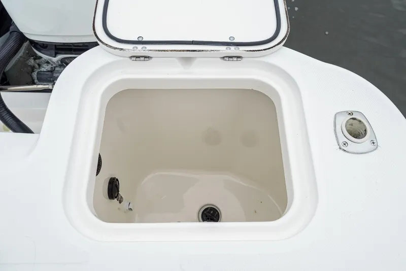 Slide: The Image of Boston Whaler 345 Conquest 2008 - 17