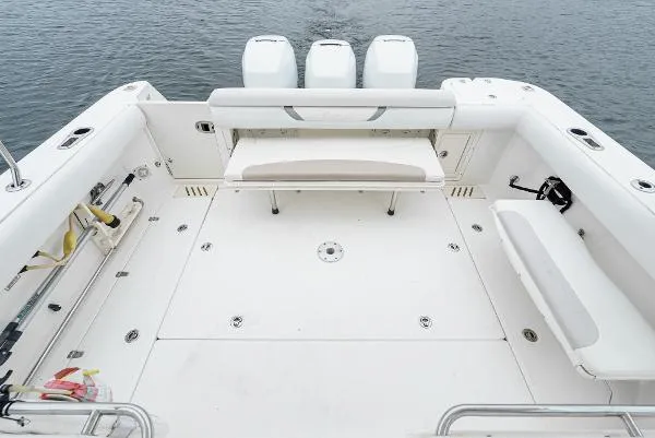 Slide: The Image of Boston Whaler 345 Conquest 2008 - 14