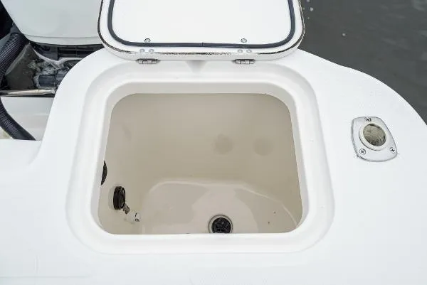 Slide: The Image of Boston Whaler 345 Conquest 2008 - 17