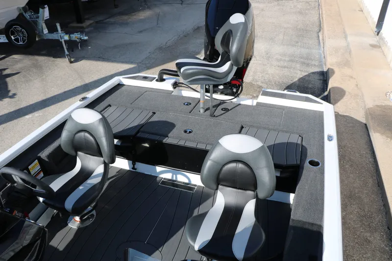 Slide: The Image of Vexus AVX 1985s 2025 - 20