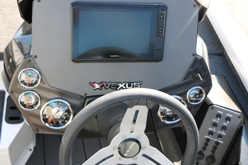 Slide: The Image of Vexus AVX 1985s 2025 - 23