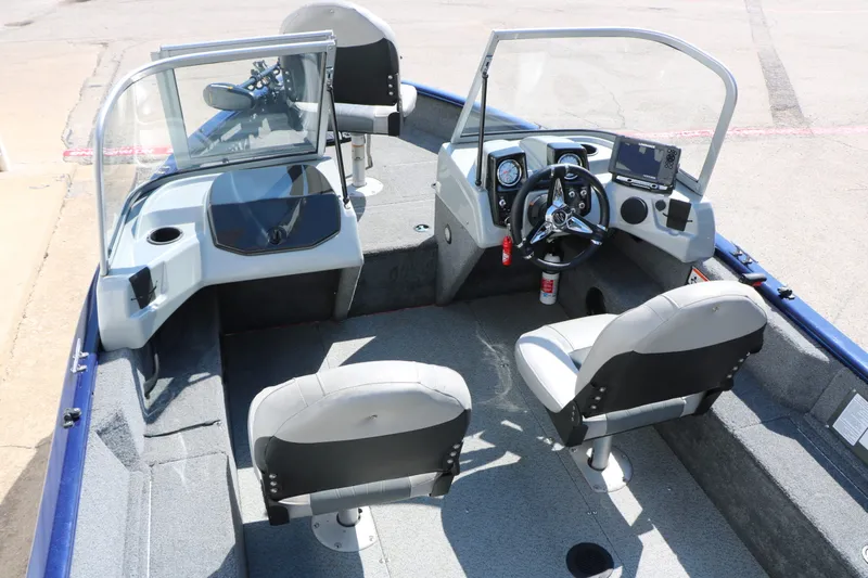 Slide: The Image of Tracker Pro-V 16 Guide WT 2019 - 16