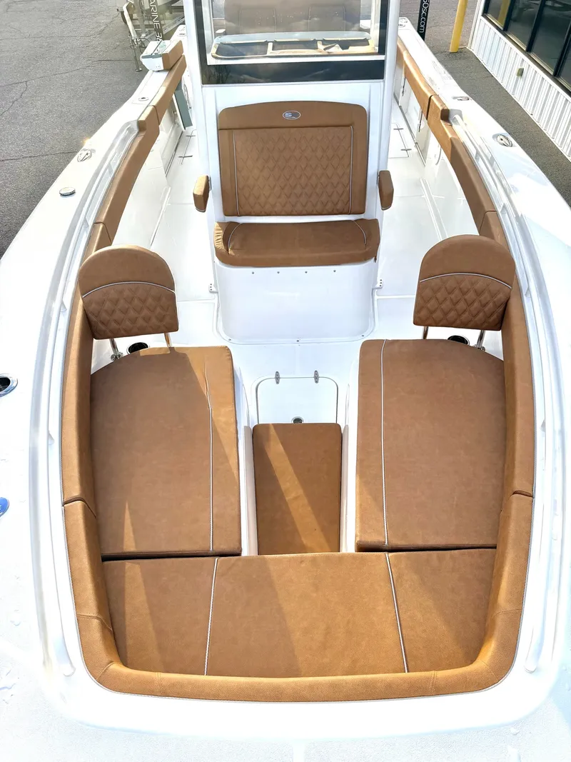 Slide: The Image of Sea Hunt Gamefish 30 FS 2026 - 16