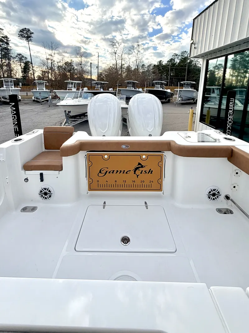 Slide: The Image of Sea Hunt Gamefish 30 FS 2026 - 3