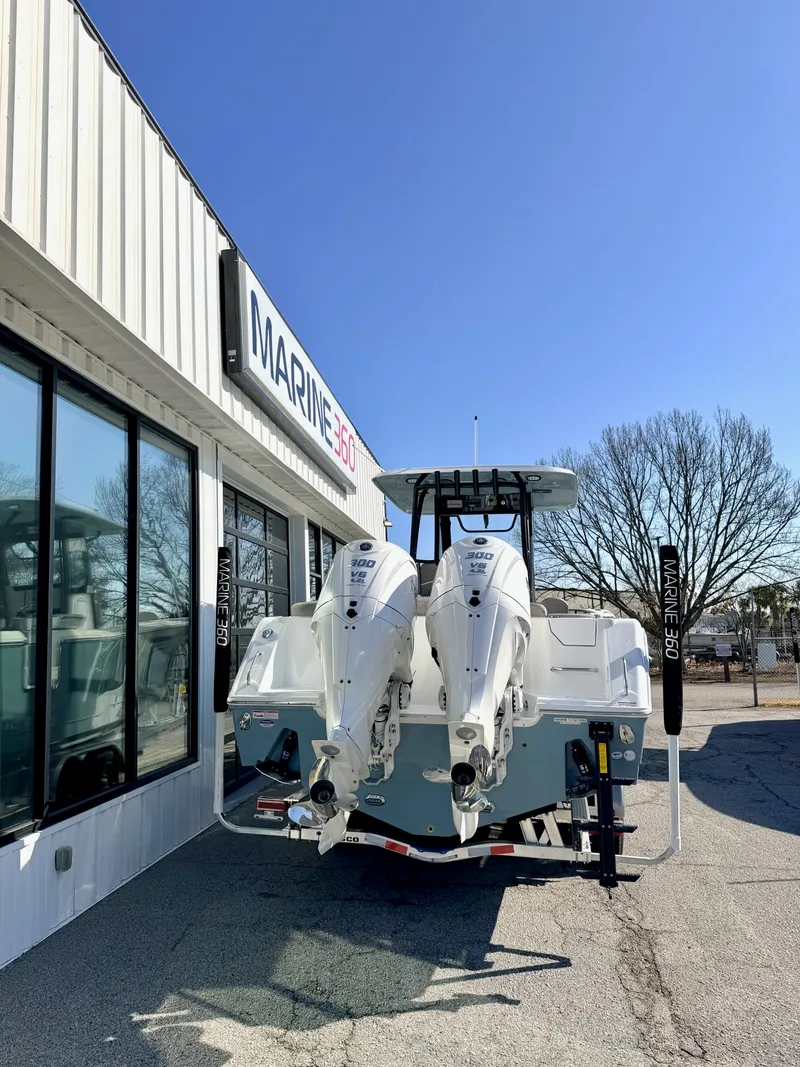 Slide: The Image of Sea Hunt Ultra 285 SE 2026 - 17