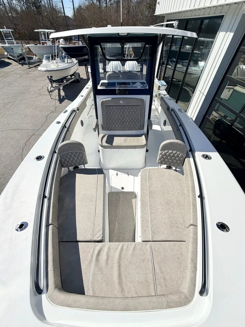 Slide: The Image of Sea Hunt Ultra 285 SE 2026 - 22