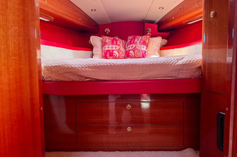 Slide: The Image of Hallett Custom High Performance Express Cruiser 2002 - 11