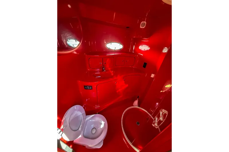 Slide: The Image of Hallett Custom High Performance Express Cruiser 2002 - 14