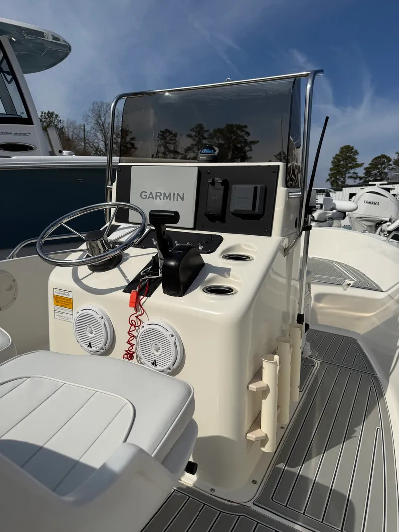 Slide: The Image of Sea Hunt 1999 - 7