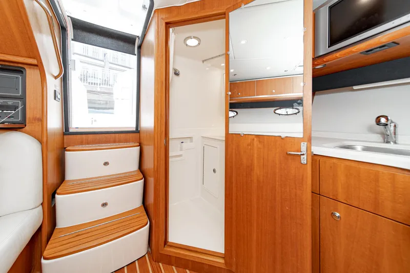 Slide: The Image of Tiara 3600 Open 2005 - 58