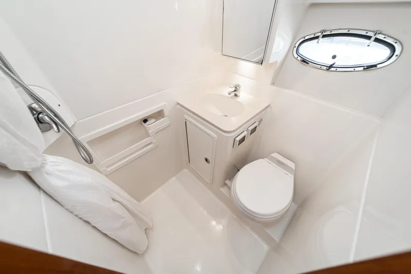 Slide: The Image of Tiara 3600 Open 2005 - 60