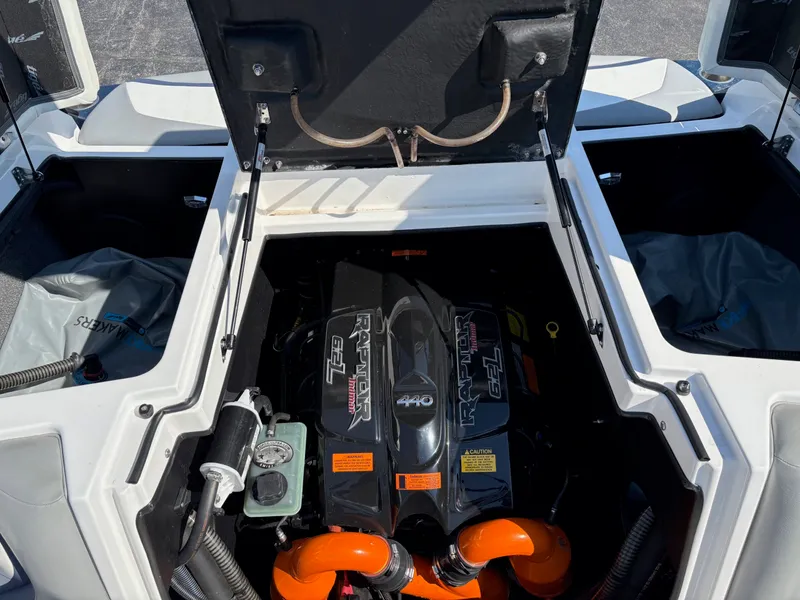 Slide: The Image of Tigé 23ZX 2020 - 2