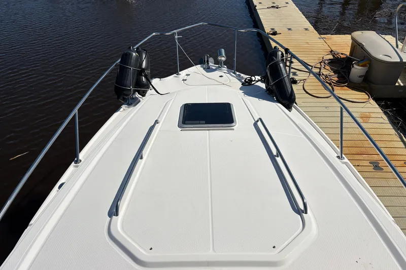 Slide: The Image of Chaparral 310 Signature 2018 - 27