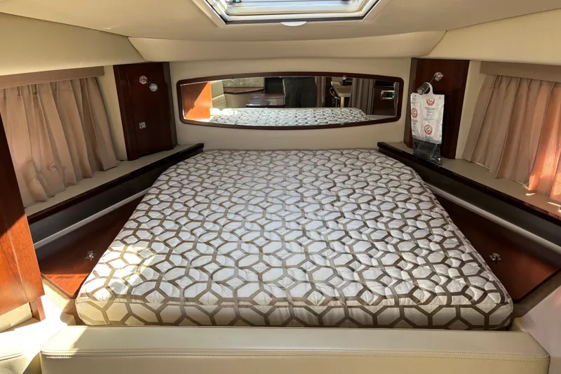 Slide: The Image of Chaparral 310 Signature 2018 - 14