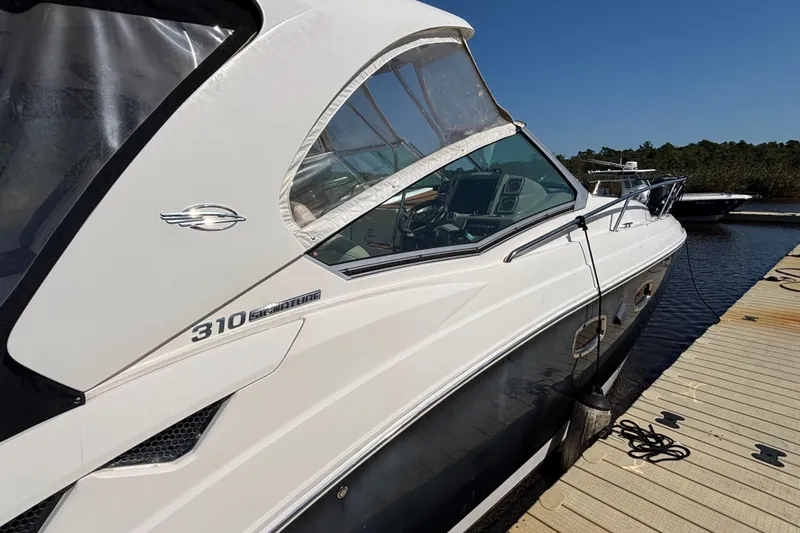 Slide: The Image of Chaparral 310 Signature 2018 - 7