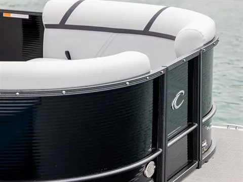 Slide: The Image of Crest Current 200 L 2027 - 13