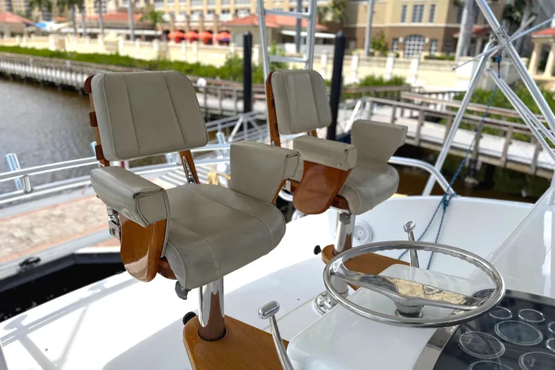 Slide: The Image of Viking 52 Convertible 2002 - 14