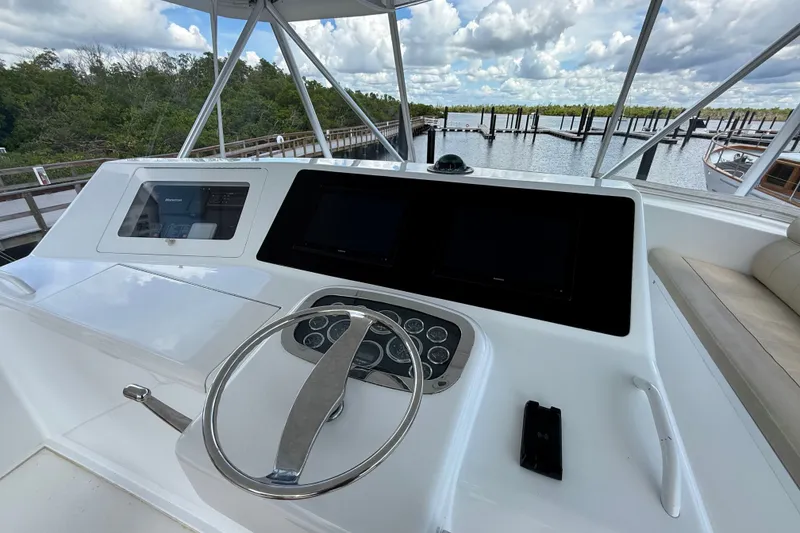 Slide: The Image of Viking 52 Convertible 2002 - 13