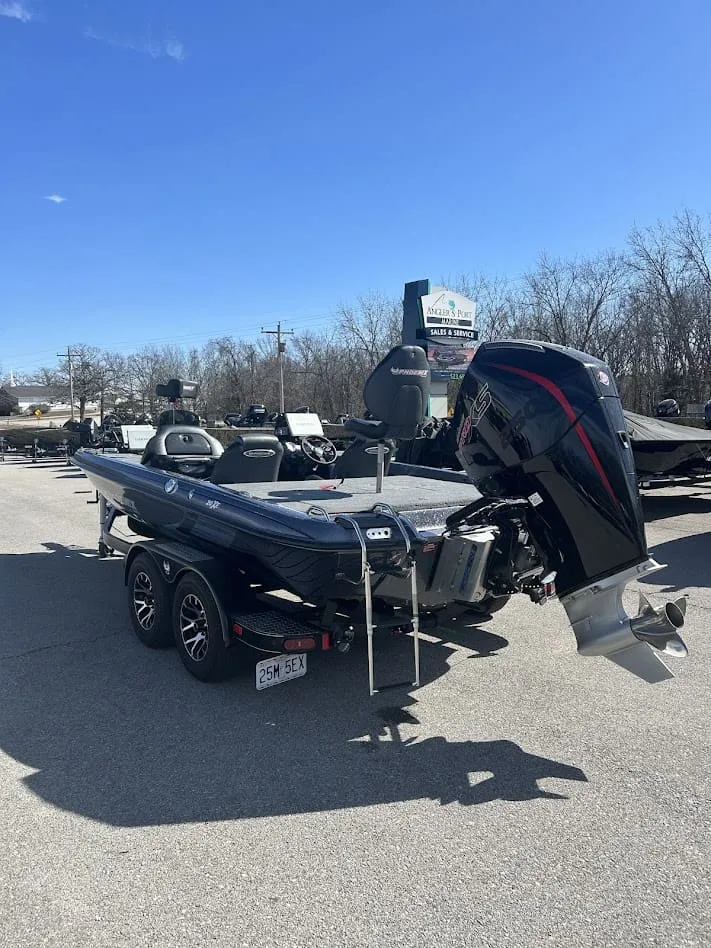 Slide: The Image of Phoenix Bass Boat 20XE 2024 - 19