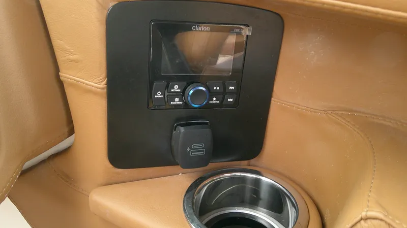 Slide: The Image of Chaparral 28 Surf 2026 - 11