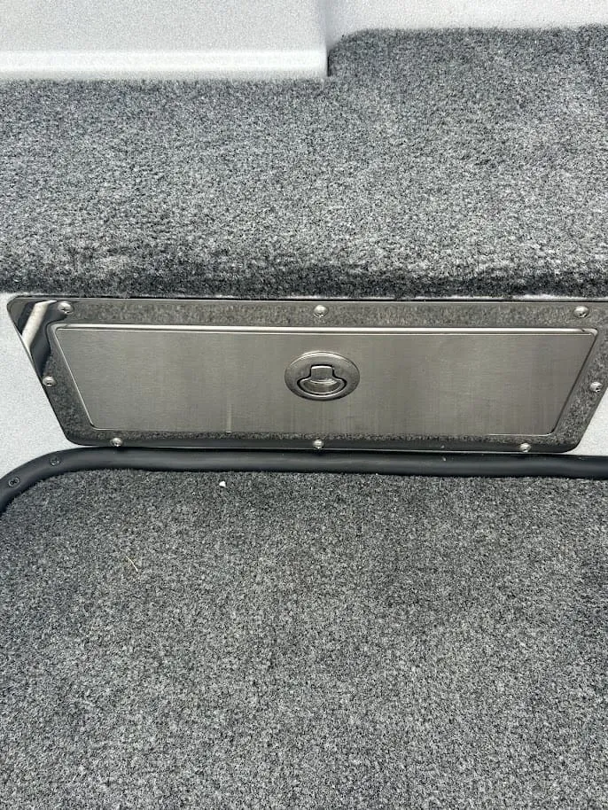 Slide: The Image of Phoenix Bass Boat 21 LXE 2027 - 22