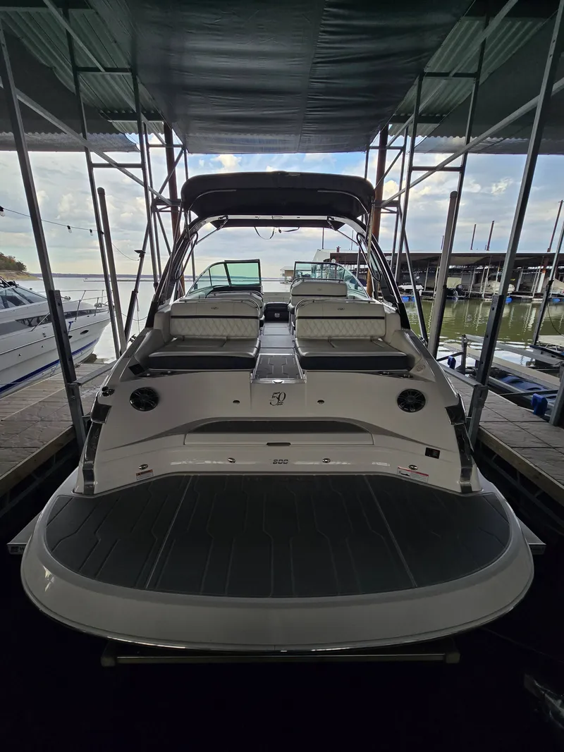 Slide: The Image of Regal 2800 2021 - 10