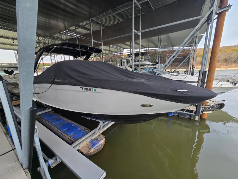 Slide: The Image of Regal 2800 2021 - 5