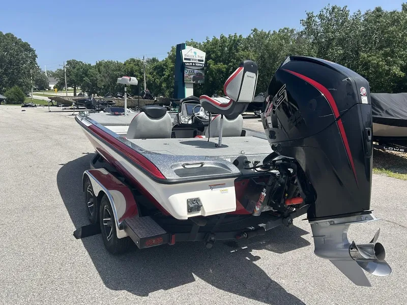 Slide: The Image of Caymas CX20 Pro 2021 - 6