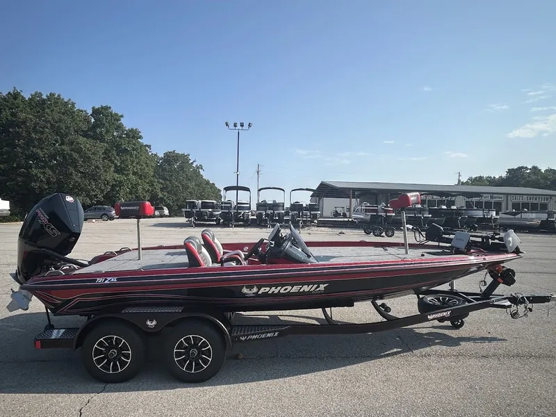 Slide: The Image of Phoenix Bass Boat 721 ZXL 2027 - 4