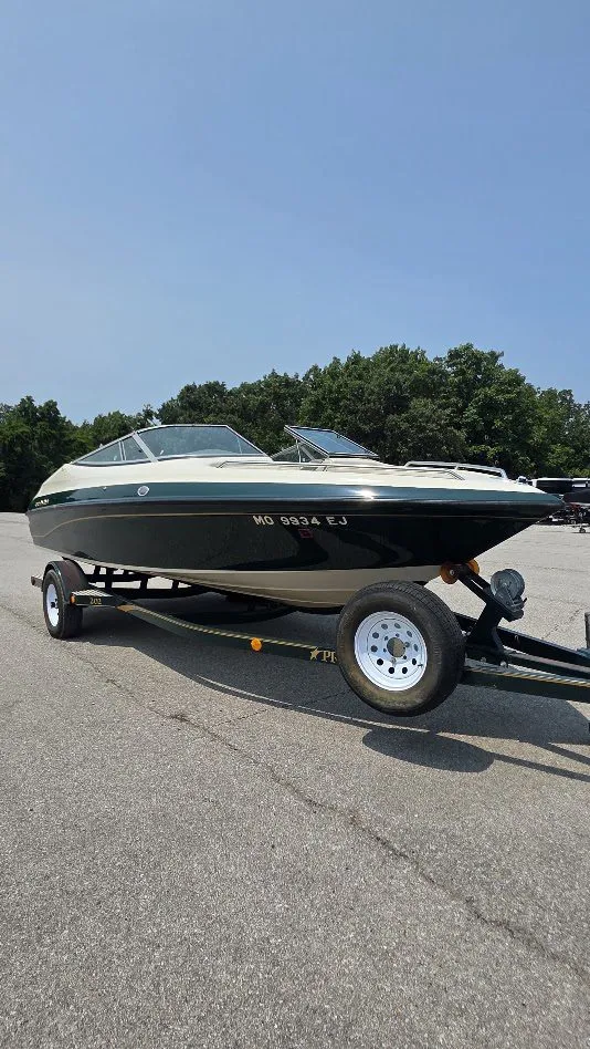 Slide: The Image of Crownline Boats Crownline 202VR 1997 - 11